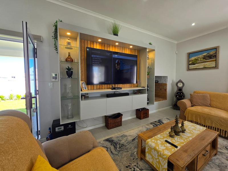 3 Bedroom Property for Sale in Lampiesbaai Western Cape